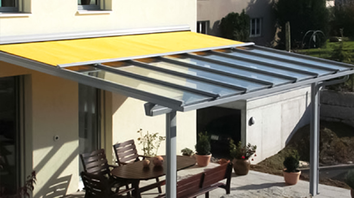 Store Sofareb pour une toiture en verre